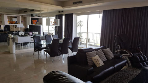 Dijual Apartemen Adhiwangsa Tower D